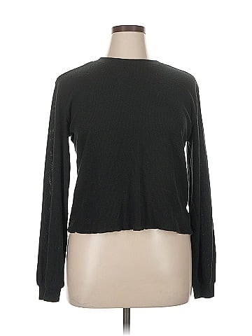 BB Dakota Long Sleeve T-Shirt (view 1)
