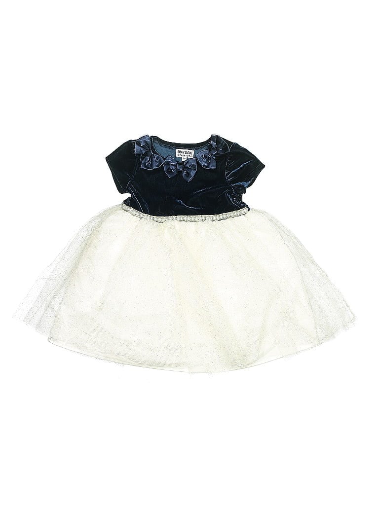 Click to view more detailed imagery on our partner's website Pre-owned Blueberi Boulevard Kids' Dress In White