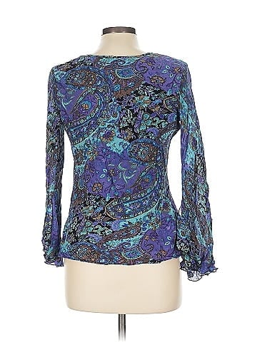 Nostalgia Long Sleeve Blouse (view 2)