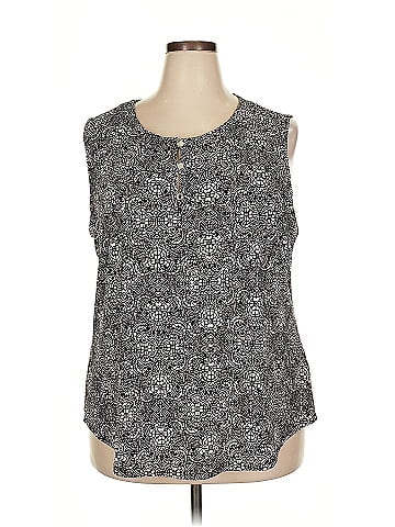 Jones Studio Sleeveless T-Shirt (view 1)
