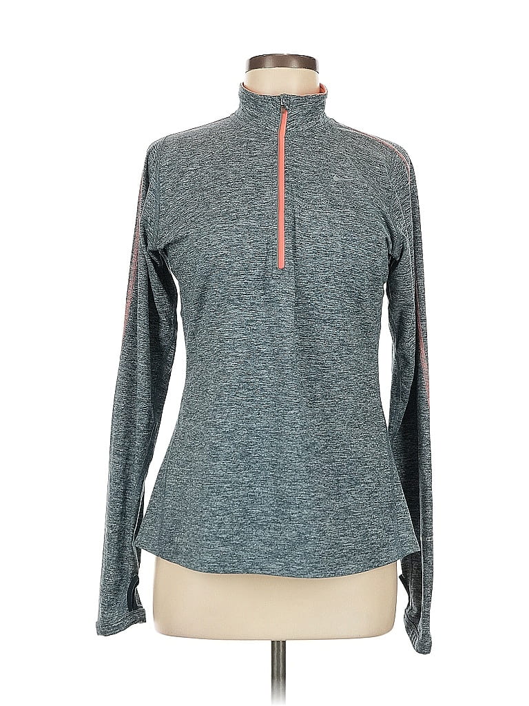 Pre-owned Nike Active T-shirt In Gray