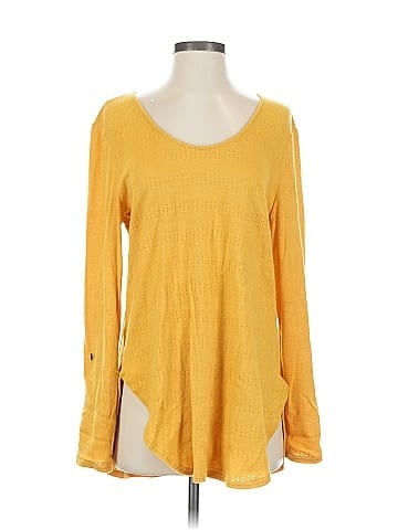 Akemi + Kin Long Sleeve T-Shirt (view 1)