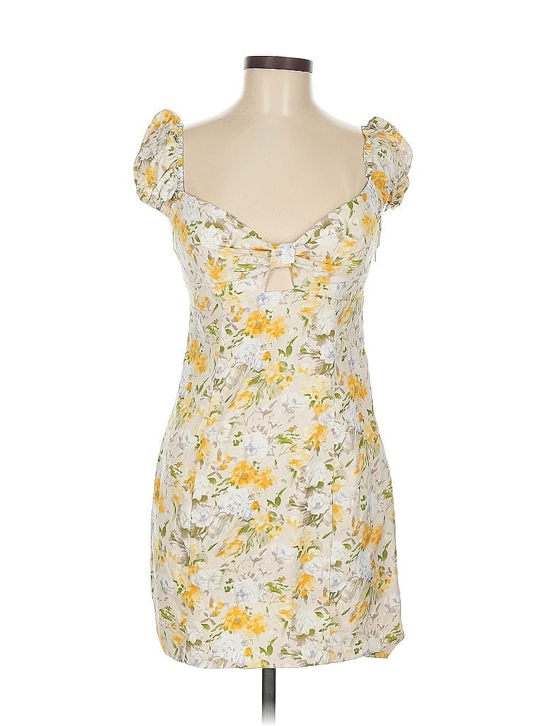 Pre-owned Astr Cocktail Dress In Yellow