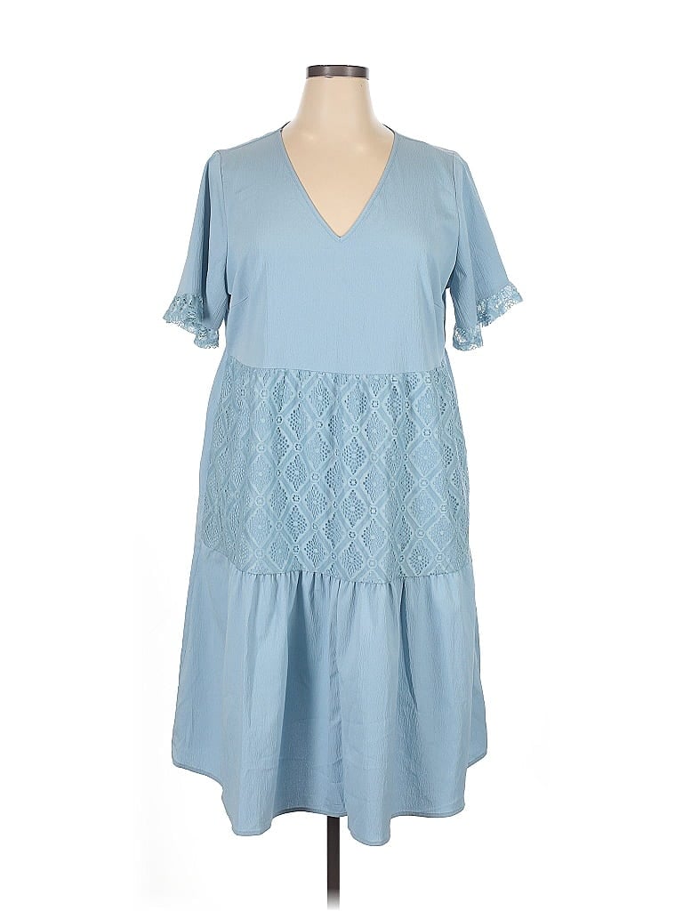 BLOOMCHIC Pre-owned Casual Dress In Blue