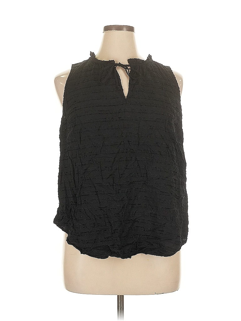 Pre-owned Torrid Sleeveless Blouse In Black