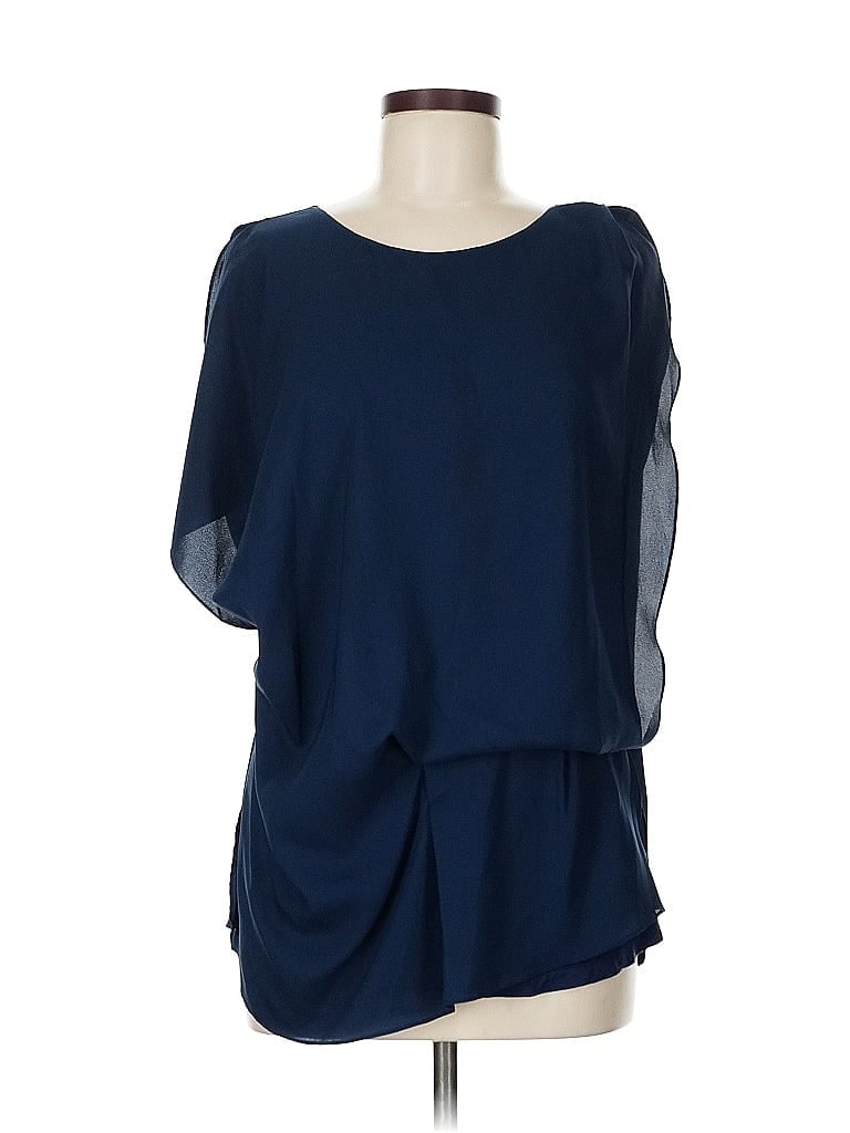 Click to view more detailed imagery on our partner's website Pre-owned Kenneth Cole New York Short Sleeve Blouse In Blue