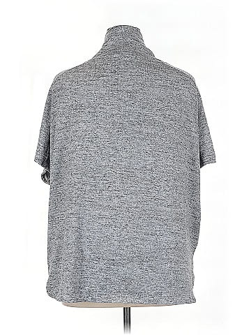 Daisy Fuentes Short Sleeve Turtleneck (view 2)