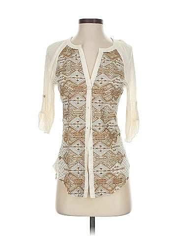 Tiny 3/4 Sleeve Blouse (view 1)