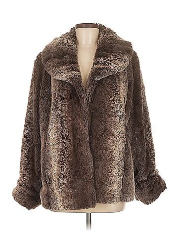 Pamela McCoy Faux Fur Jacket (view 1)