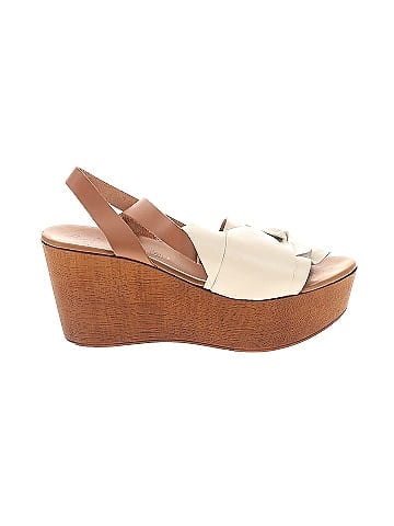 Seychelles Wedges (view 1)