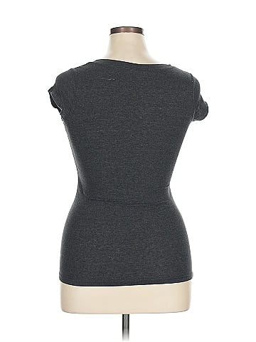 Poof! Sleeveless T-Shirt (view 2)