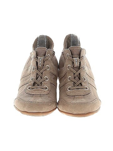DKNY Sneakers (view 2)