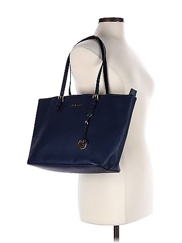 MICHAEL Michael Kors Leather Shoulder Bag (view 2)