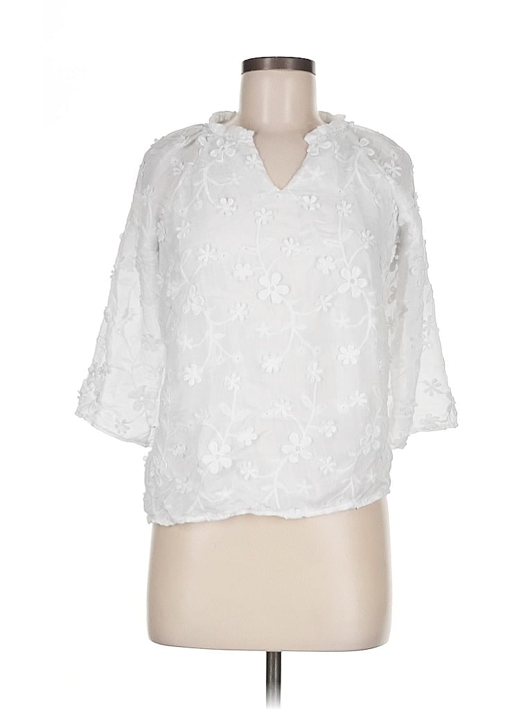 Click to view more detailed imagery on our partner's website Pre-owned Kindred 3/4 Sleeve Blouse In White