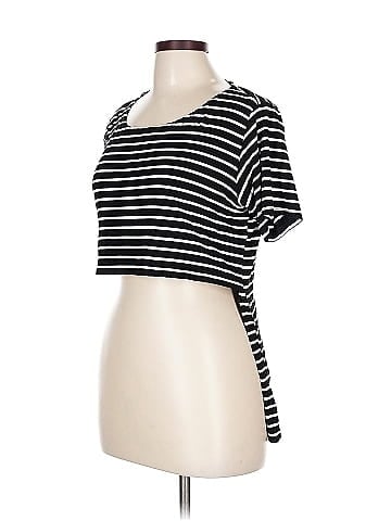 Smallshow Short Sleeve Top (view 1)