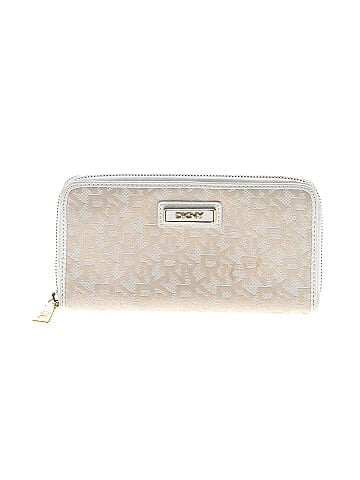 DKNY Wallet (view 1)