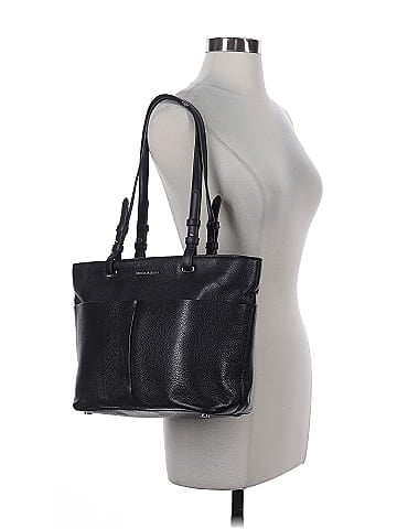 MICHAEL Michael Kors Leather Shoulder Bag (view 2)