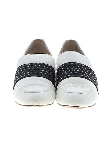 Kenneth Cole New York Flats (view 2)