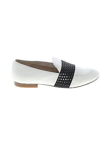 Kenneth Cole New York Flats (view 1)