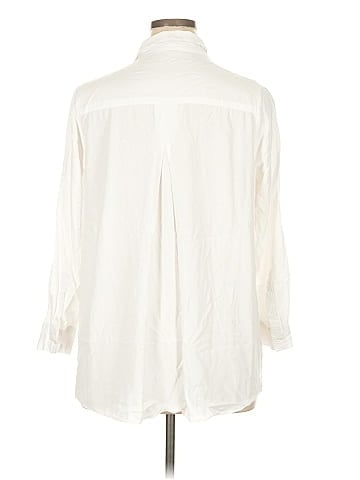 Velvet Heart 3/4 Sleeve Button-Down Shirt (view 2)