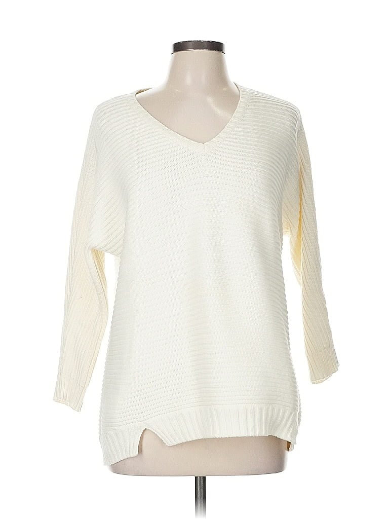 Click to view more detailed imagery on our partner's website Pre-owned Michael Stars Pullover Sweater In White