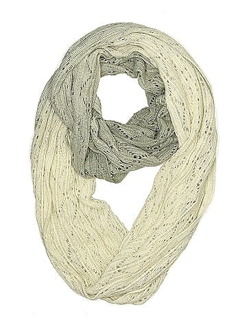 Maurices Scarf (view 1)