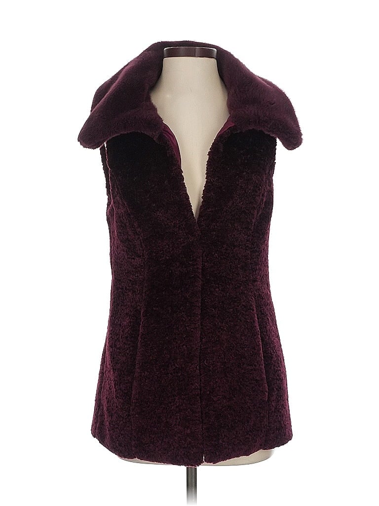 Click to view more detailed imagery on our partner's website Pre-owned White House Black Market Faux Fur Vest In Burgundy