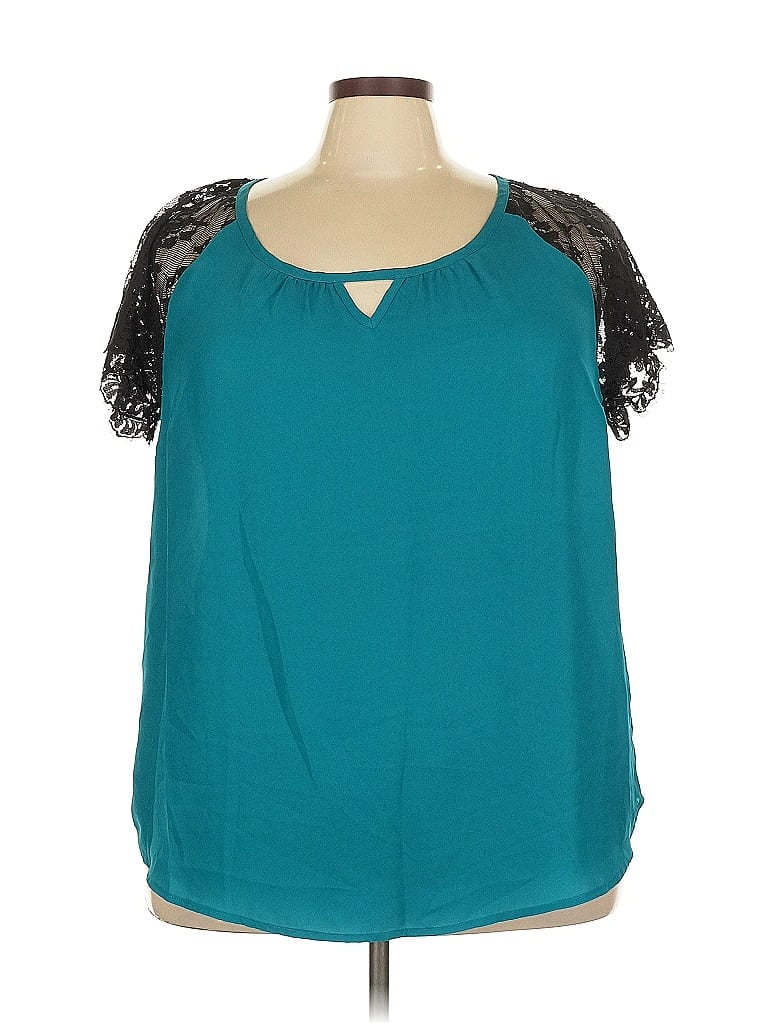 Pre-owned Torrid Sleeveless Blouse In Blue