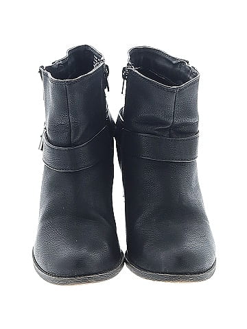 Madden Girl Ankle Boots (view 2)