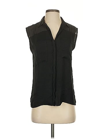 Bershka Sleeveless Button-Down Shirt (view 1)