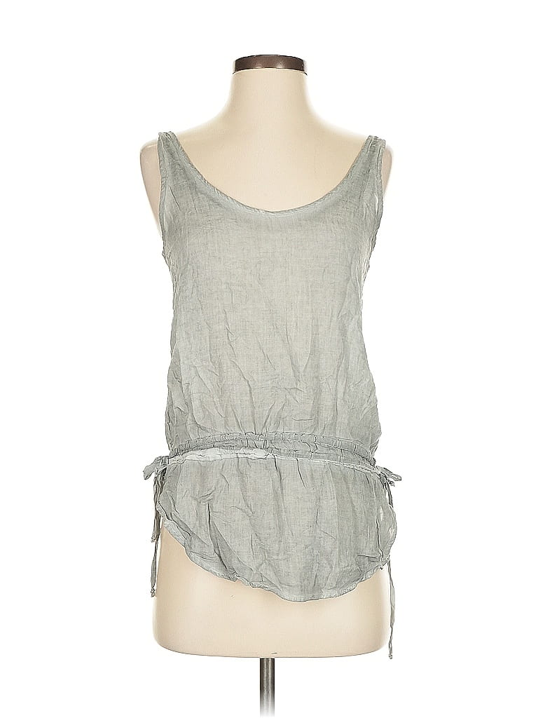 Click to view more detailed imagery on our partner's website Pre-owned Young Fabulous & Broke Sleeveless Top Gray Scoop Neck Tops