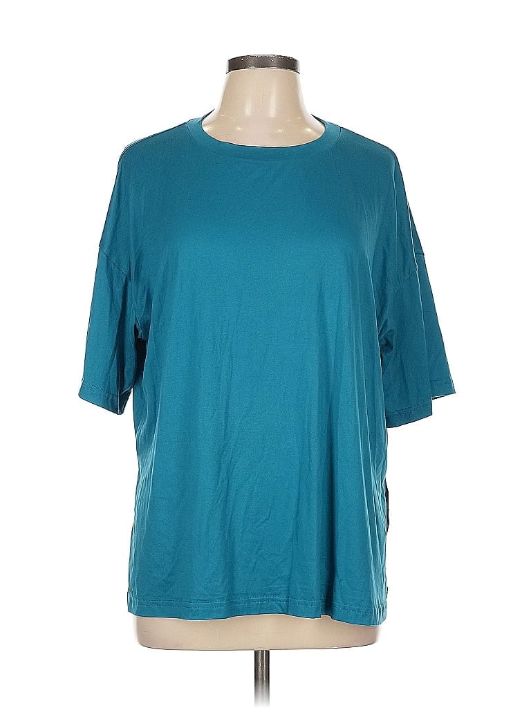 Pre-owned Ekouaer Active T-shirt In Blue