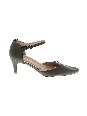 Journee Collection Heels (view 1)
