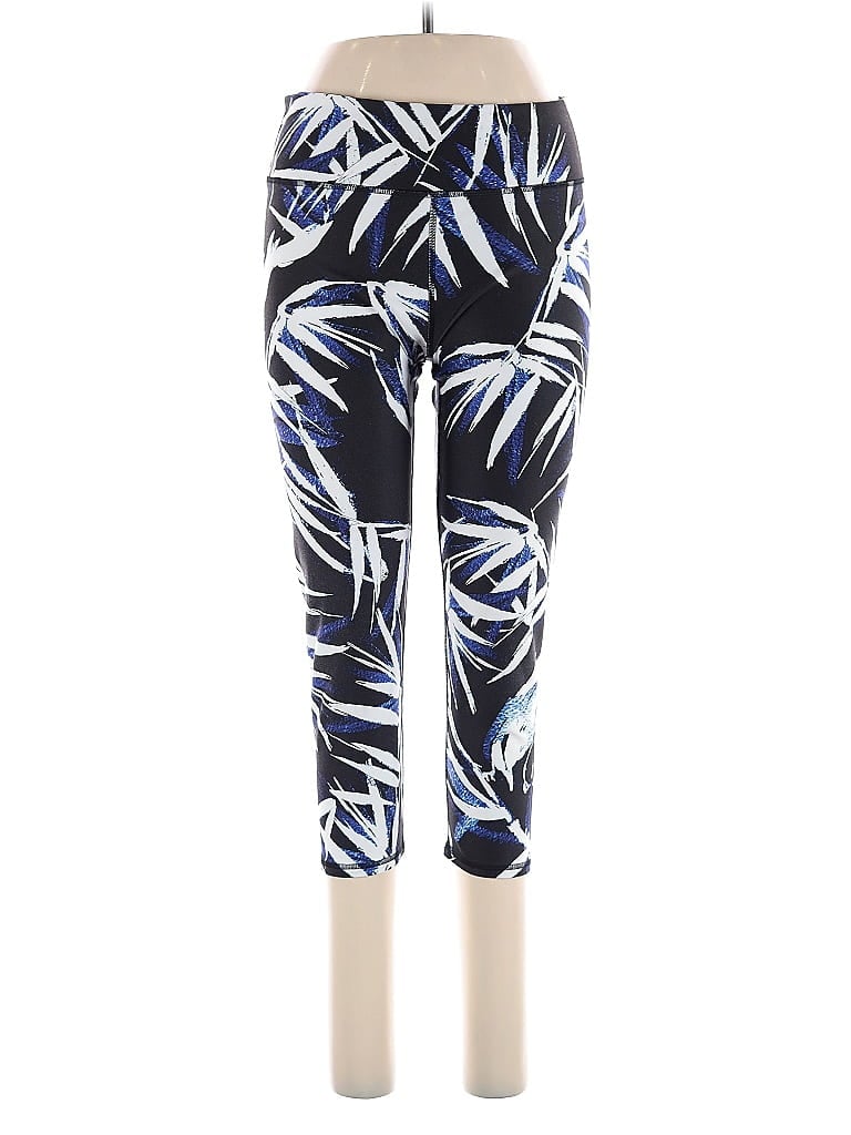 Click to view more detailed imagery on our partner's website Pre-owned Fabletics Active Pants In Black