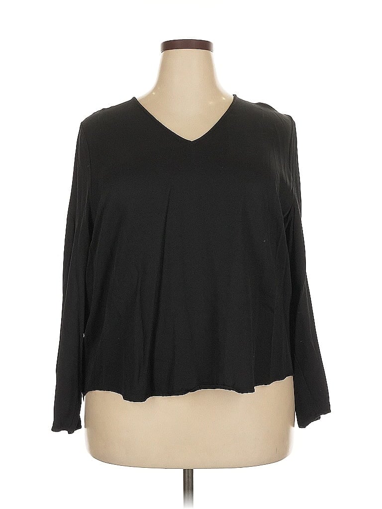 NORDSTROM Pre-owned 3/4 Sleeve Top Black V Neck Tops