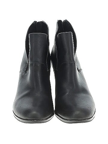 Gianni Bini Ankle Boots (view 2)