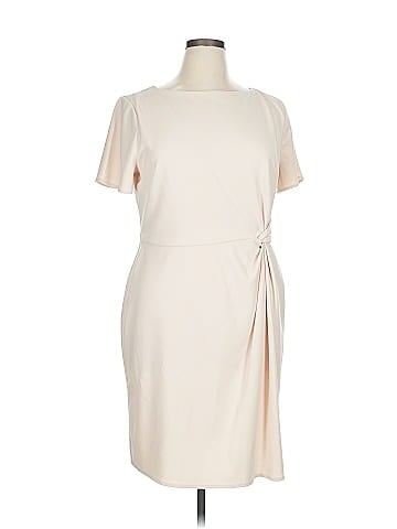 Donna Morgan Casual Dress (view 1)