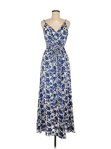 Alice + Olivia Casual Dress (view 1)