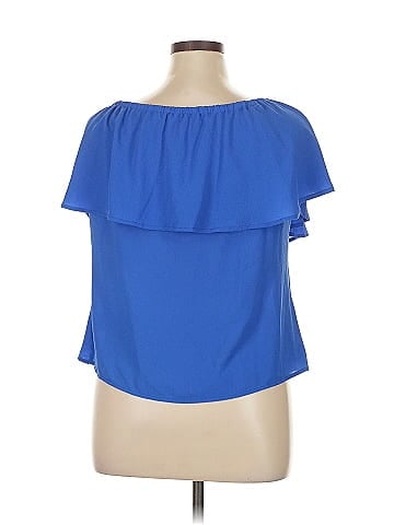 Bar III Short Sleeve Blouse (view 2)