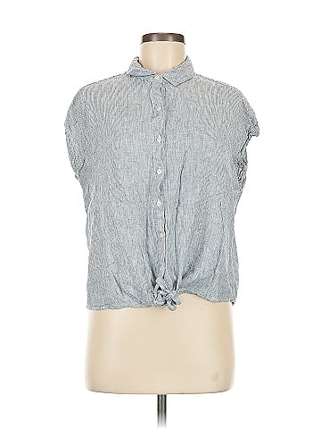 Weatherproof Sleeveless Button-Down Shirt (view 1)