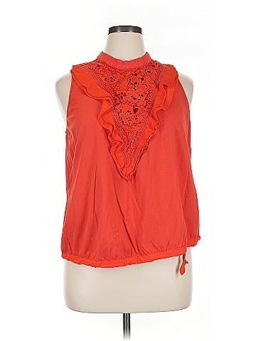 Tiny Sleeveless Blouse (view 1)