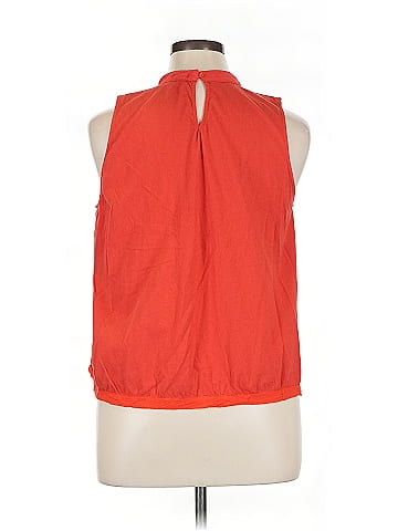 Tiny Sleeveless Blouse (view 2)
