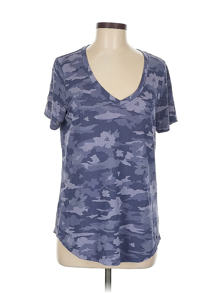 Click to view more detailed imagery on our partner's website Pre-owned Athleta Short Sleeve T-shirt In Purple