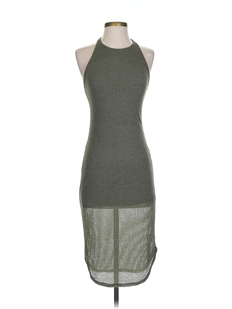 Click to view more detailed imagery on our partner's website Pre-owned Sparkle & Fade Casual Dress In Green