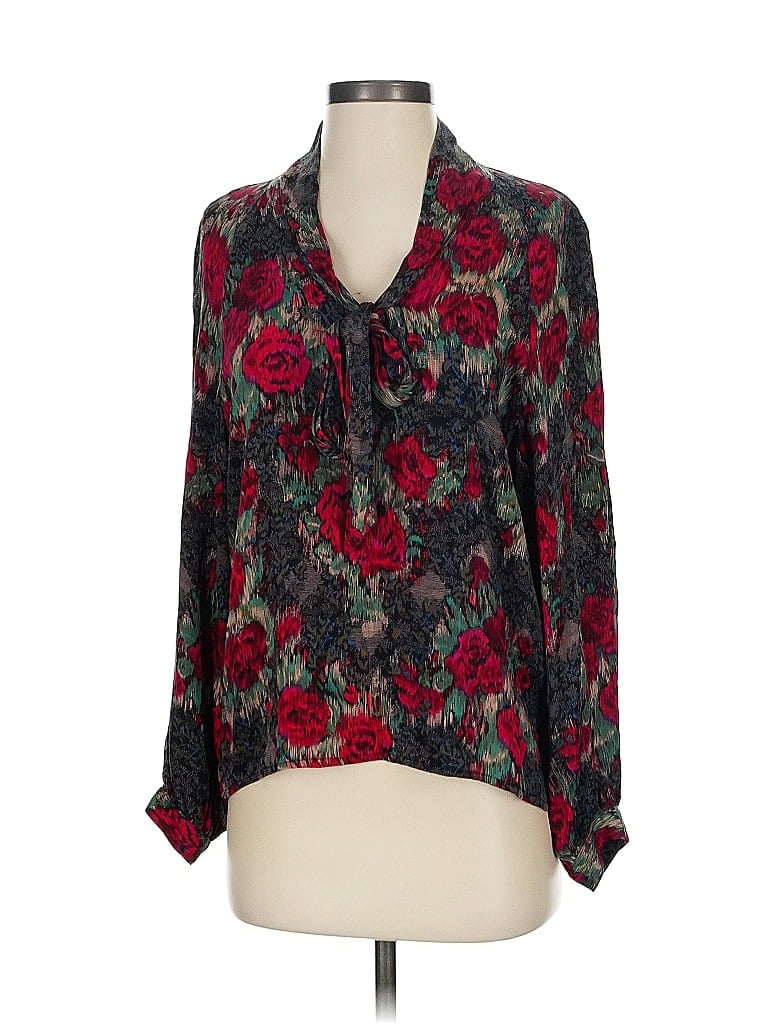 Click to view more detailed imagery on our partner's website Pre-owned Tucker 3/4 Sleeve Silk Top Red Tie Neck Tops