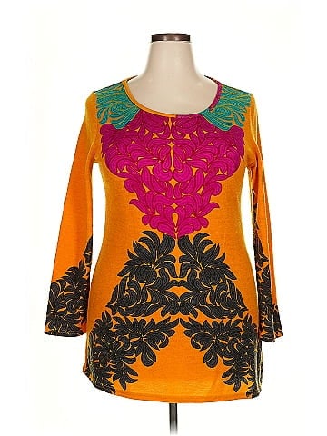 Aryeh 3/4 Sleeve Blouse (view 1)