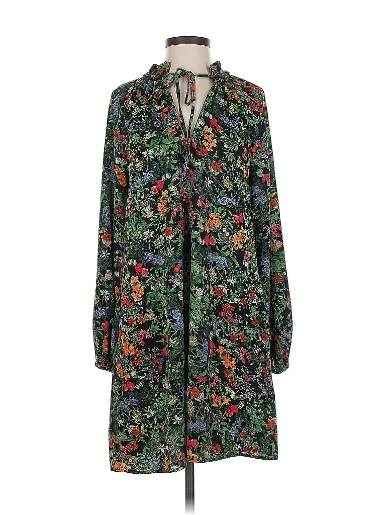 Pre-owned H&m Casual Dress In Green