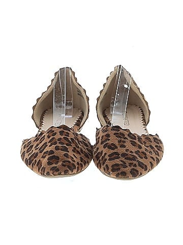 Restricted Shoes Flats (view 2)