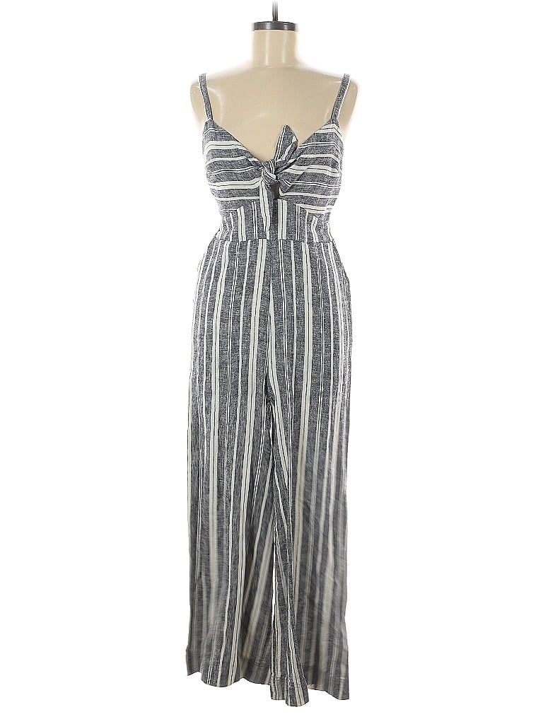Click to view more detailed imagery on our partner's website Pre-owned Splendid Jumpsuit In Gray
