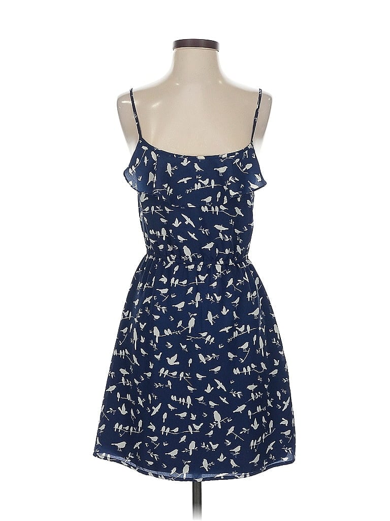Pre-owned Olive & Oak Casual Dress In Blue